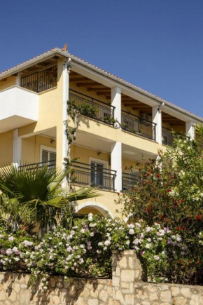 Searocco Studios & Apartments - Close to Alykes Center, by ZanteWize